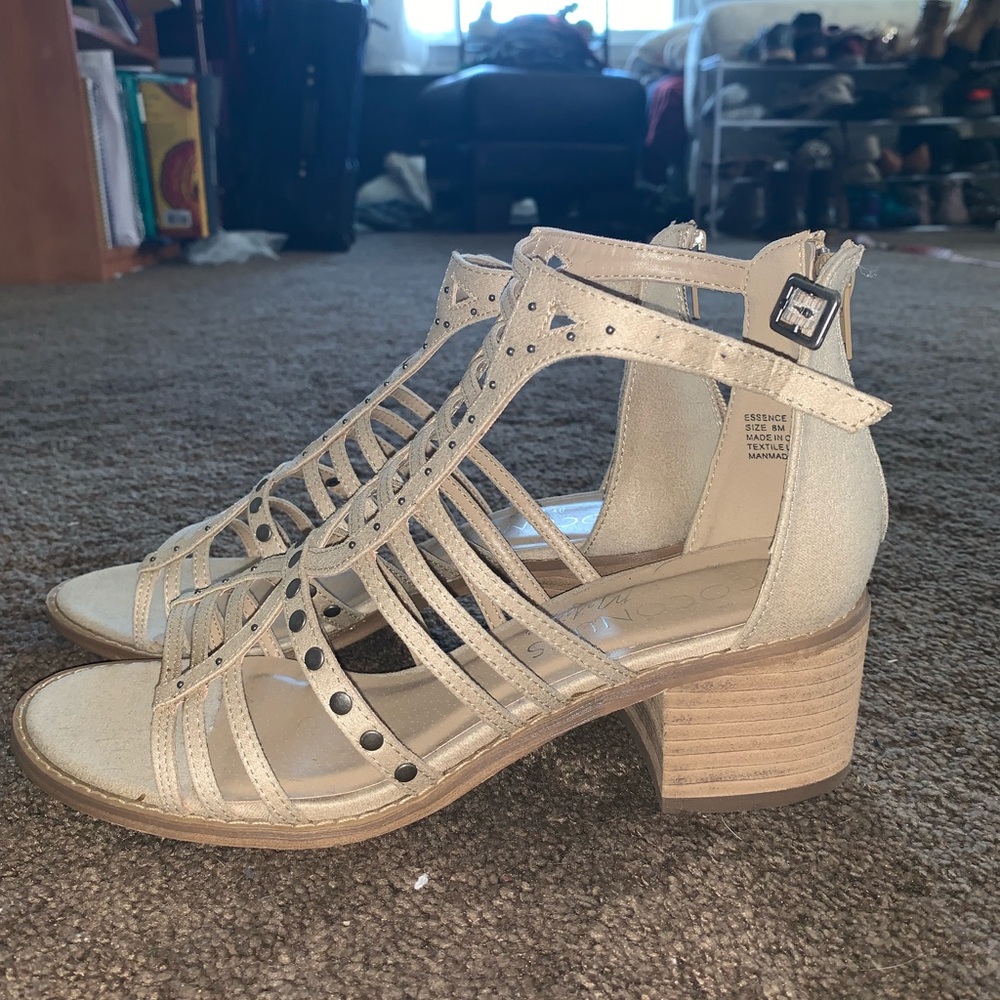 Tan Heels